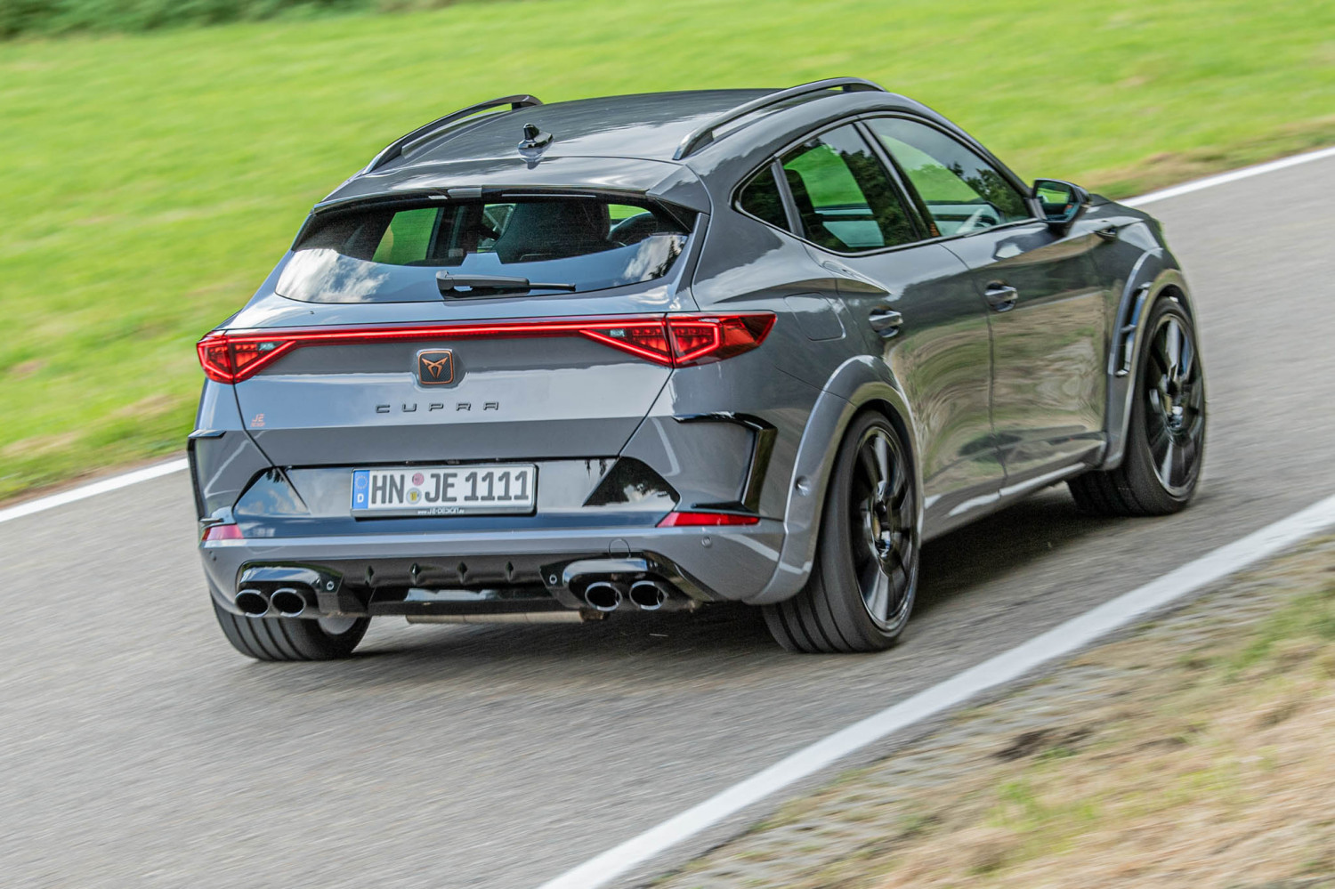 Formentor Vz5 Magnetic Grey: Das Suv, Das Alle Blicke Auf Sich Zieht! - vezz4za