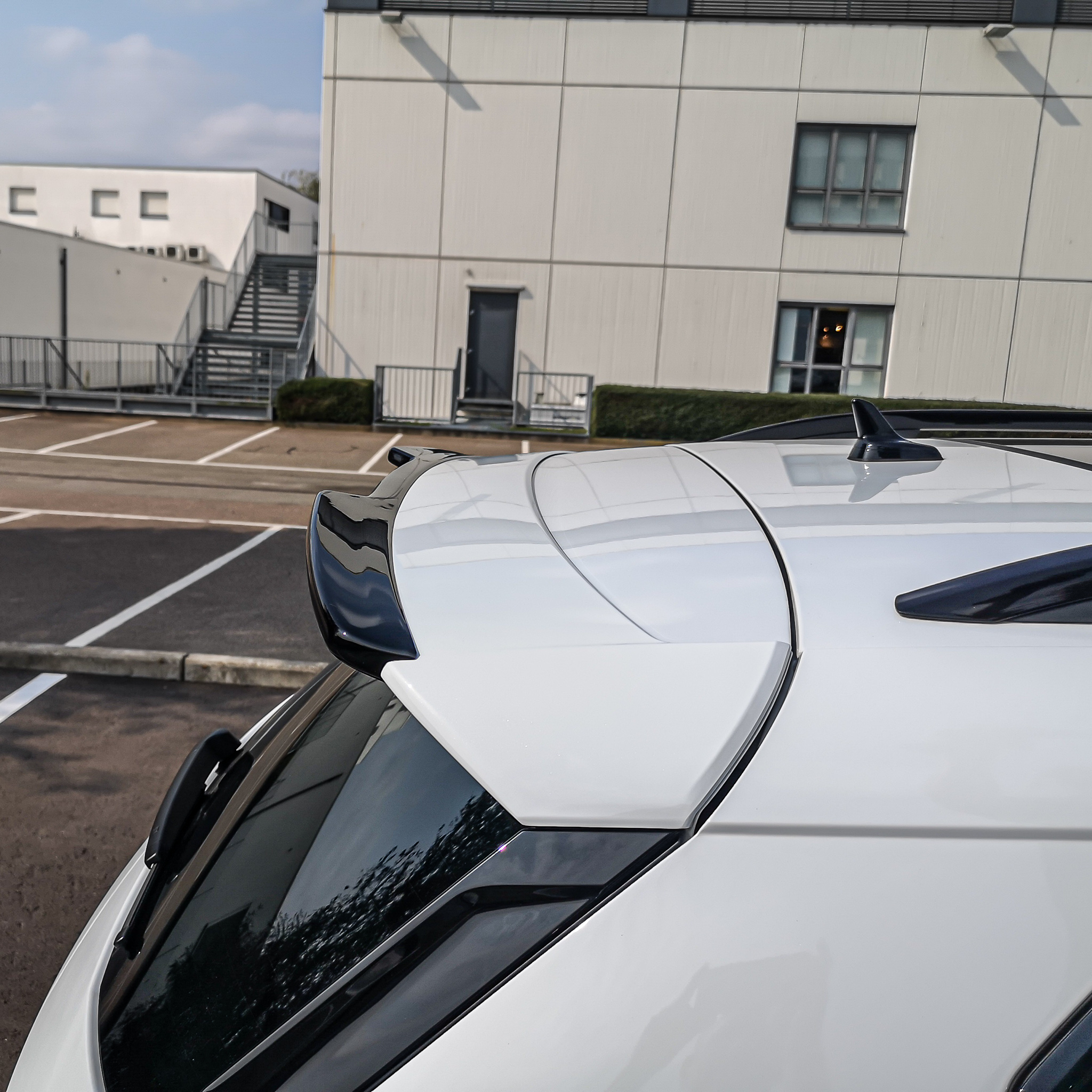 JE DESIGN Dachspoiler-Lippe f&uuml;r Cupra Ateca 5FP