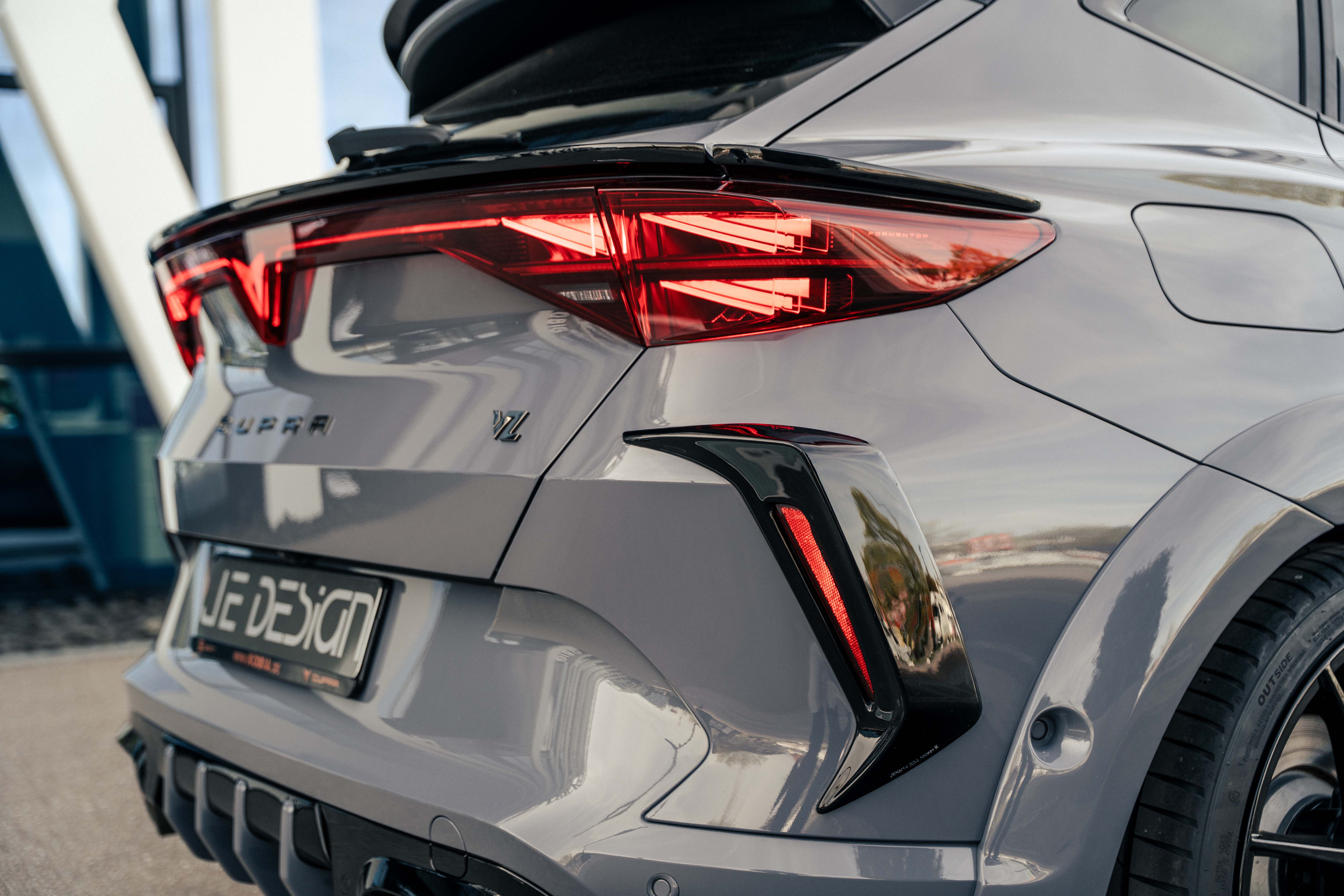 JE DESIGN Cupra Formentor Heckdeckel-Spoilerlippe
