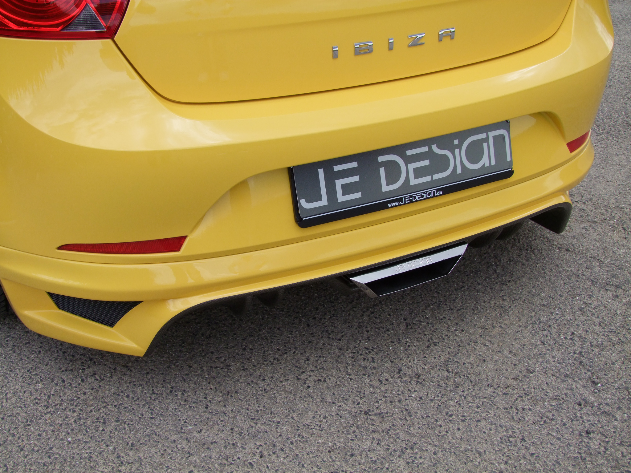 JE DESIGN Seat Ibiza 6J 5-T&uuml;rer Hecksch&uuml;rzenansatz