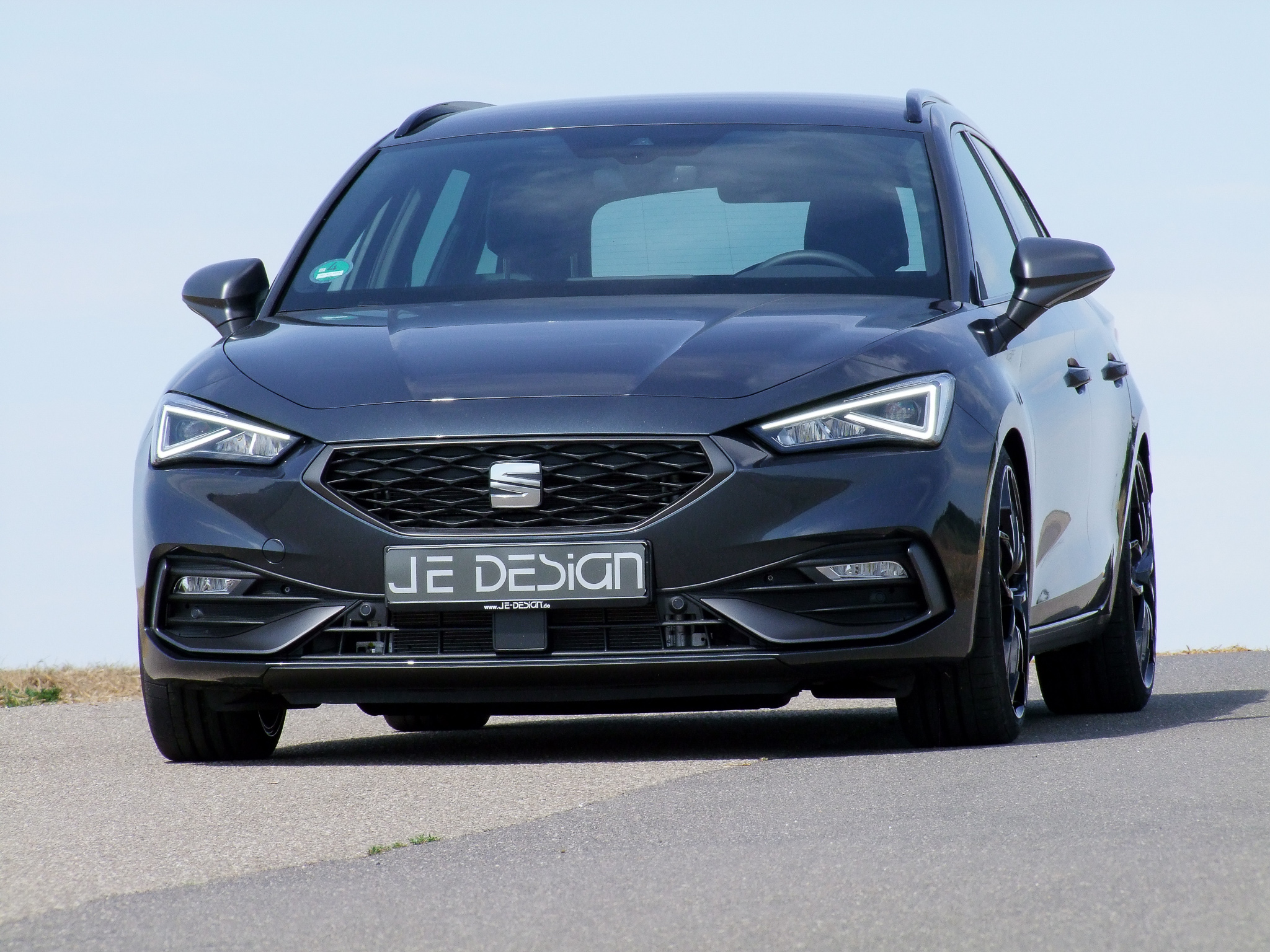 JE DESIGN Seat Leon KL ST 19 Zoll Felgen Und Tieferelgung 04
