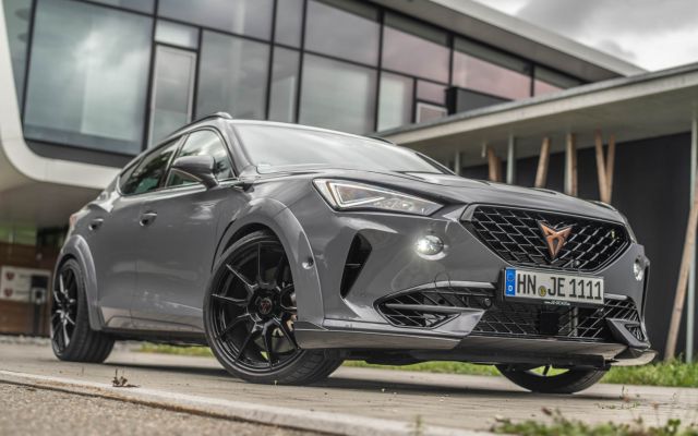 SHOWCAR: Cupra Formentor KM VZ WIDEBODY graphene grey (EN)