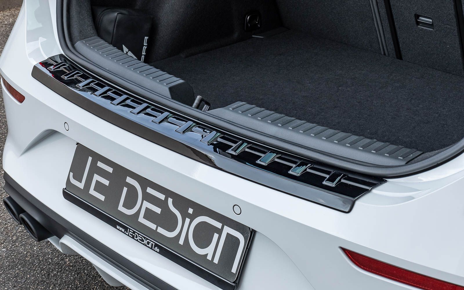 Ladekantenschutz schwarz Cupra Leon KL