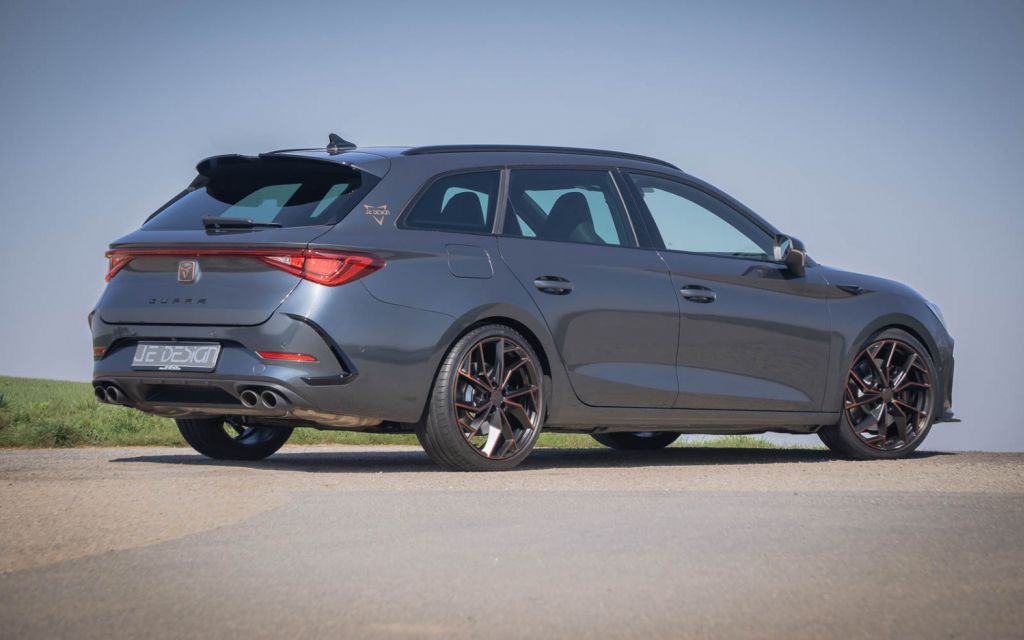 SHOWCAR Cupra Leon KL VZ Sportstourer STREETRACE grey (EN) SHOWCAR Cupra Leon KL VZ Sportstourer STREETRACE grey (EN)
