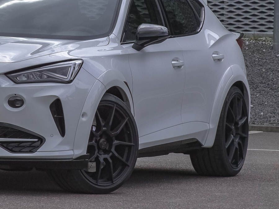 JE DESIGN Cupra Formentor Radlaufverbreiterungen Front