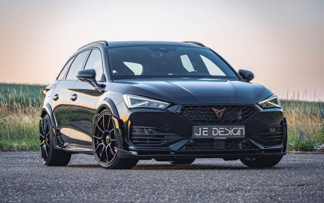 SHOWCAR: Cupra Leon KL VZ Sportstourer WIDEBODY RS midnight black metallic (EN)