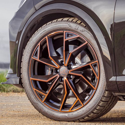 JE DESIGN Cupra Formentor KM black Rubi rim 8 X 19 Copper R