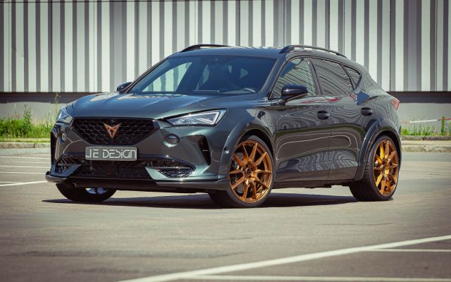 SHOWCAR: Cupra Formentor KM VZ WIDEBODY camouflage (EN)