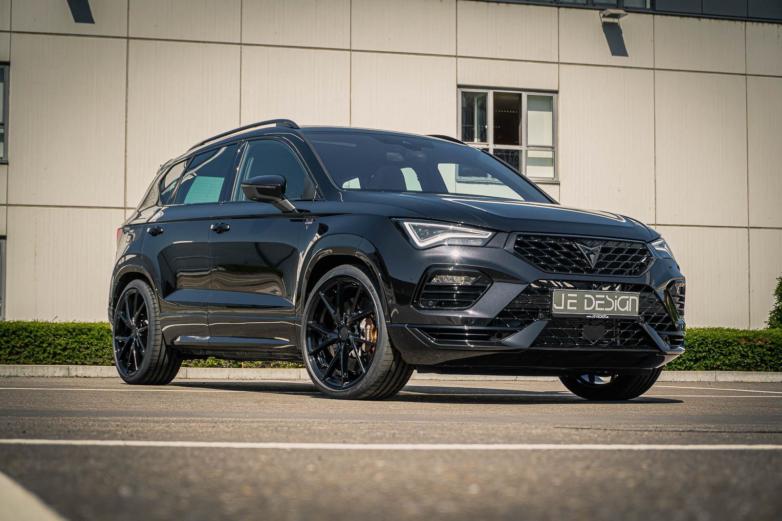 Cupra Ateca 5FP (EN)